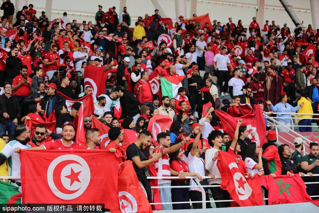 朗斯有戏吗？法甲半程冠军之争引发关注