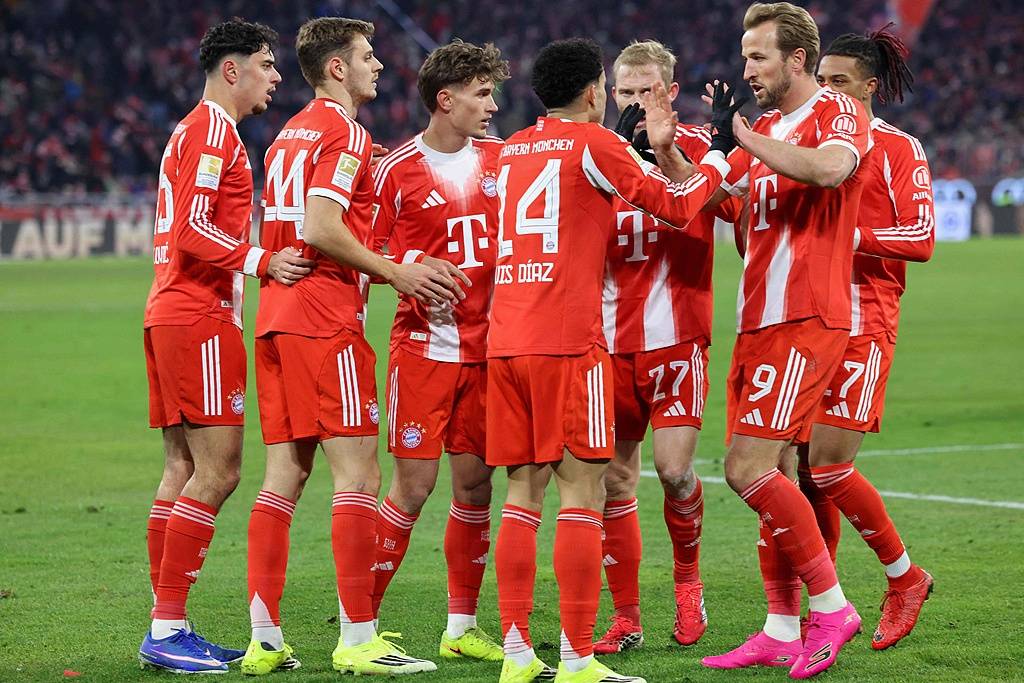 德甲-奥利塞2射1传迪亚斯2传1射 凯恩传射拜仁8-1狼堡